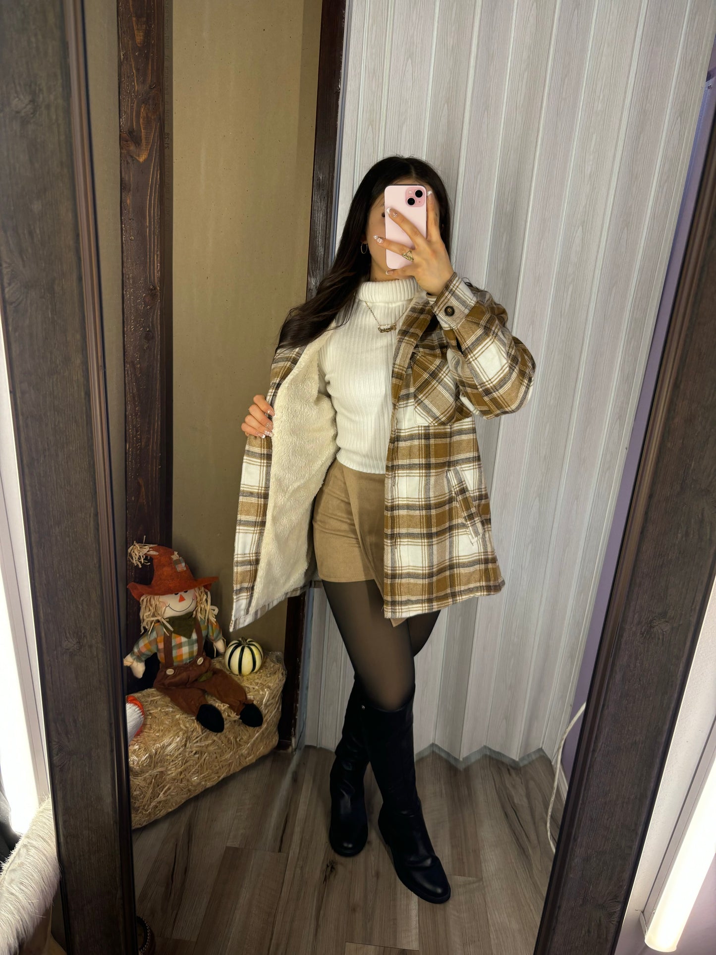 Hannah Suede Skort (Brown)